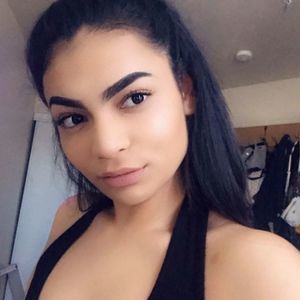 Meet your Posher, Sanjuana